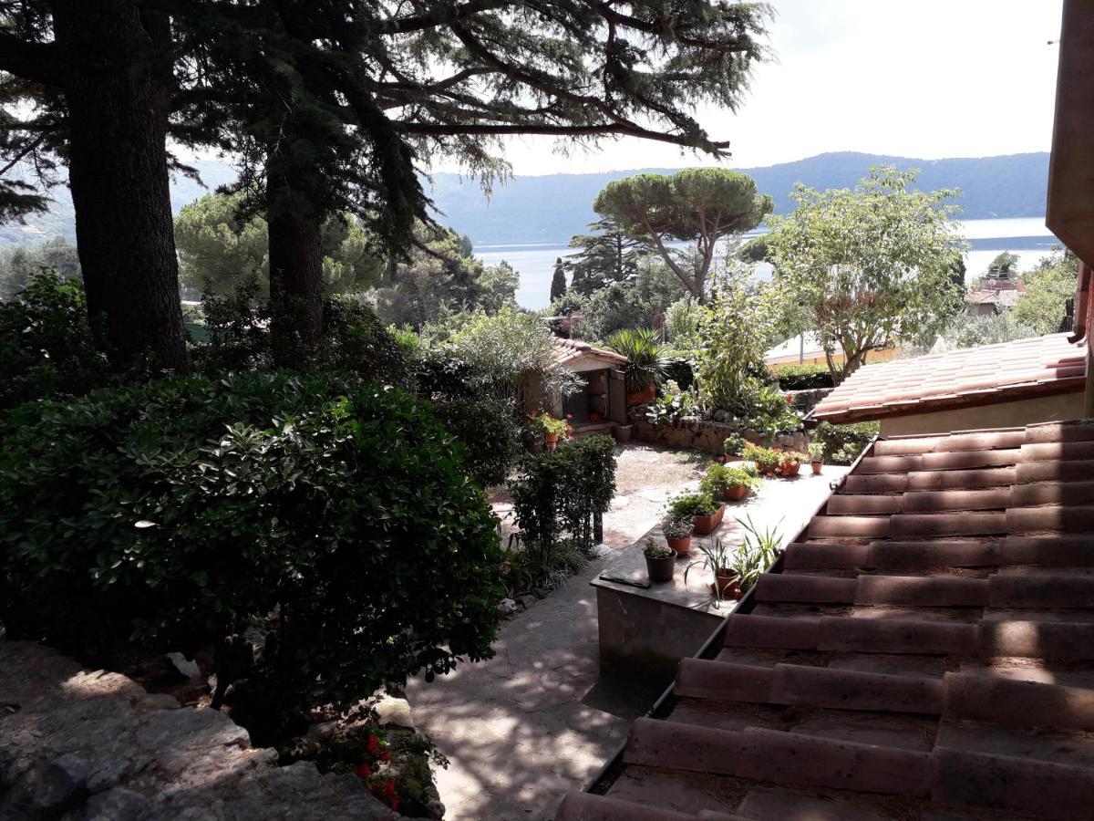 Bed&Breakfast "Fiorella" Sul Lago Castel Gandolfo Extérieur photo